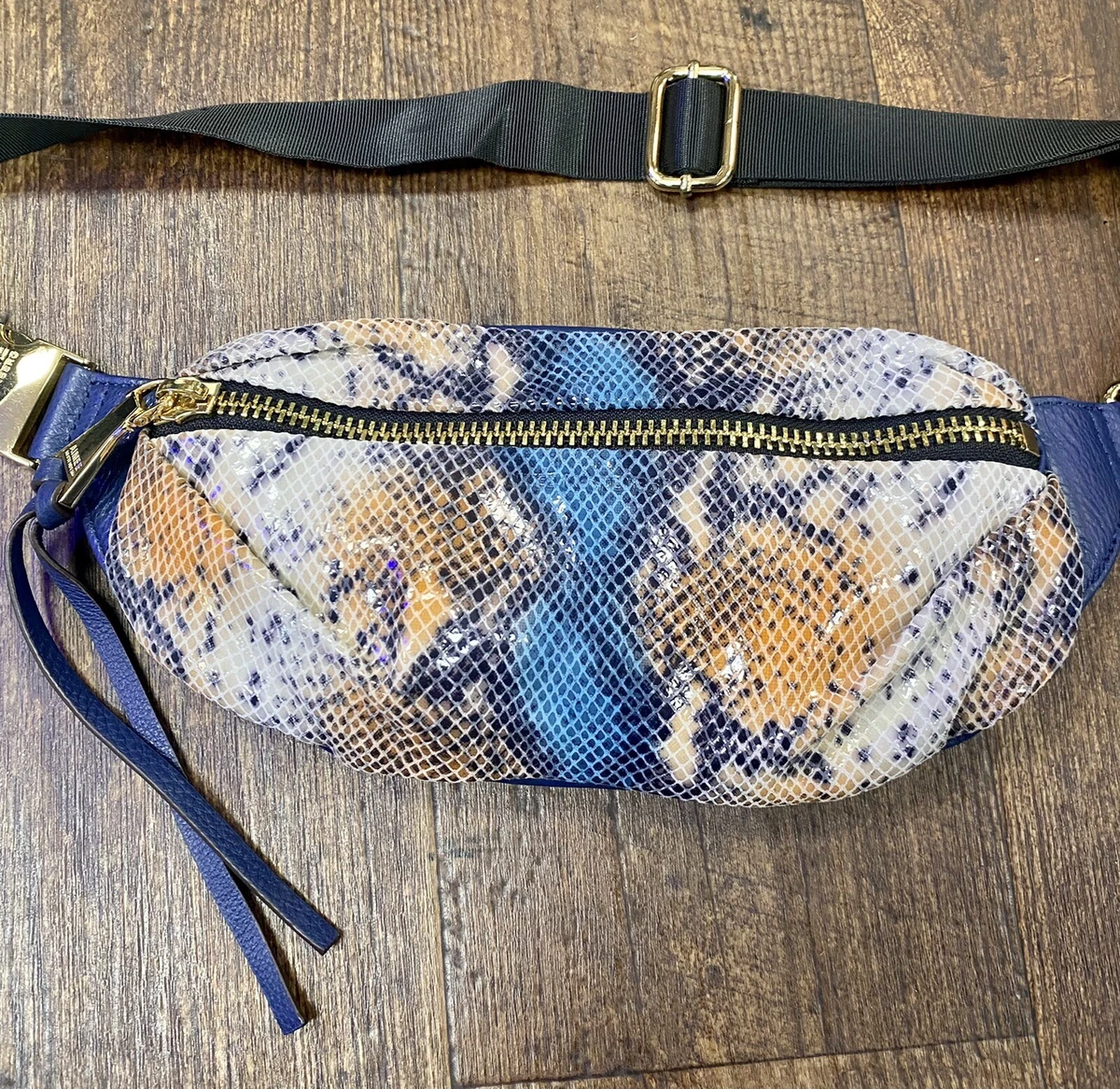 Snake sales fanny pack