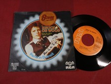 David Bowie  KNOCK ON WOOD  7 Single RCA XB-0...