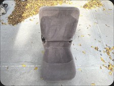 92 93 94 95 96 97 Ford F150 F250 F350 Obs Center Console Jump Seat 402040 92 93 94 95 96 97 Ford F150 F250 F350 Obs Center Console Jump Seat 402040