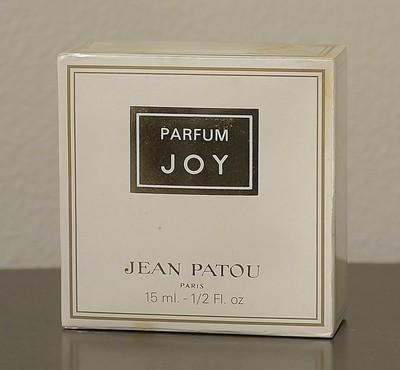 Vtg 1977  JOY by JEAN PATOU  splash PURE PARFUM 1/2 oz 15 ml Yellowed box SEALED