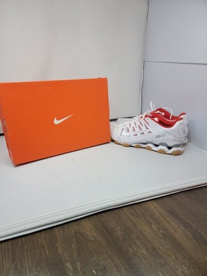 Nike Reax 8 TR Training Athletic Shoes White Wolf Grey Chile Red M Size 13