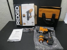 Ridgid R150FSA Pneumatic 18-Gauge 1-1/2" Finish Stapler