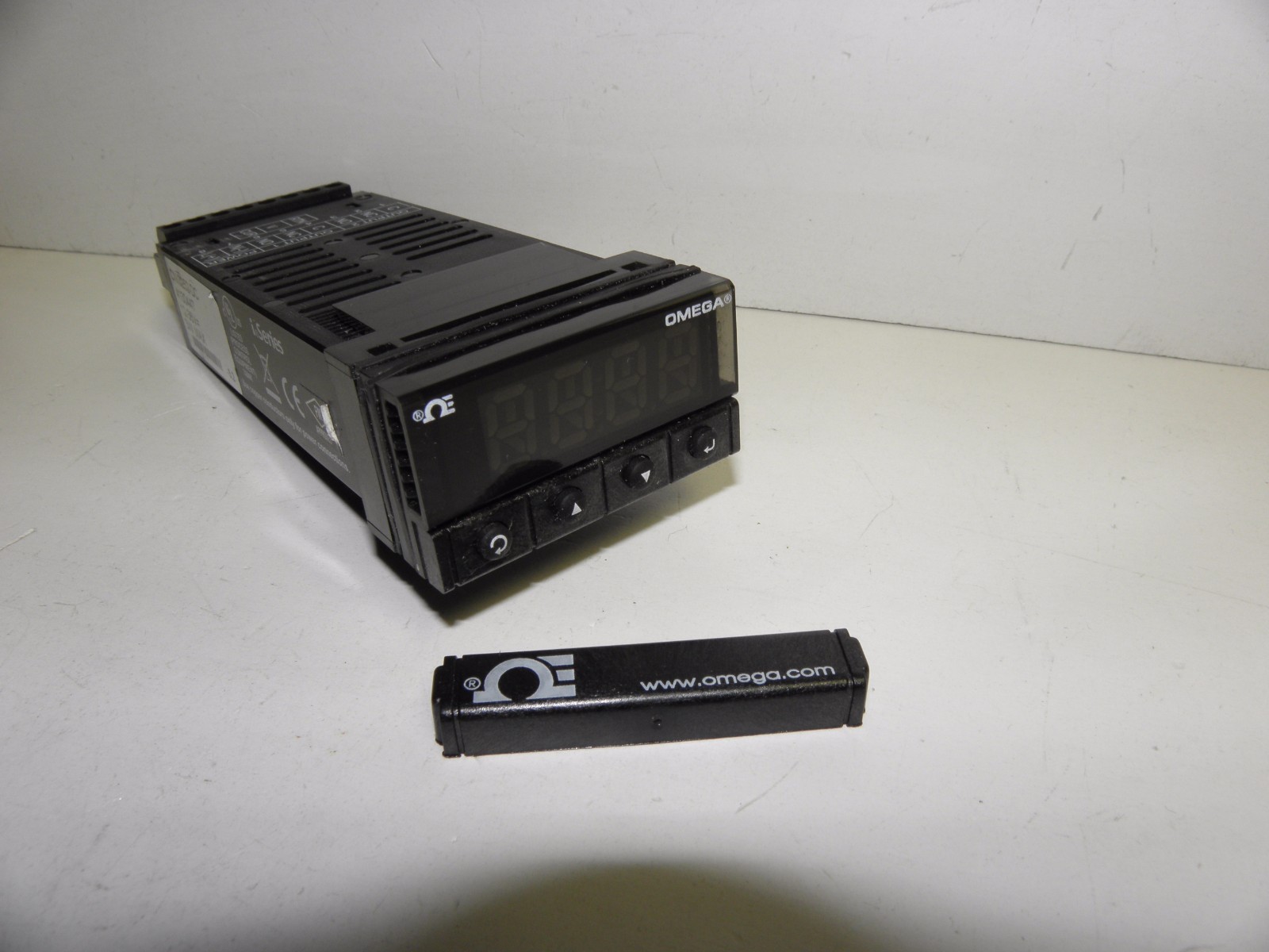 Omega I Series Programmable Temperature/Process controller CNi3252-DC ...