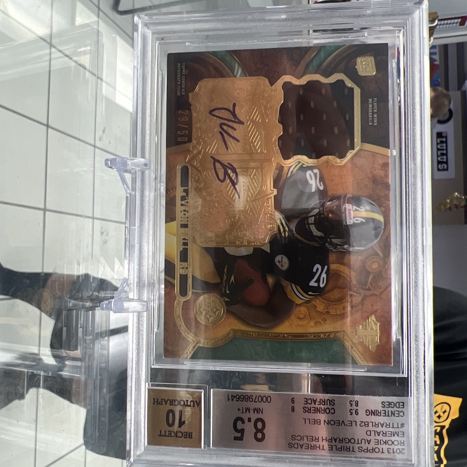 Le'Veon Bell Topps Triple Threads Rookie Autograph Relics #LB Emerald