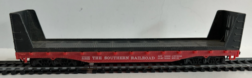 HO Tyco The Southern Railroad pulpwood car used no box
