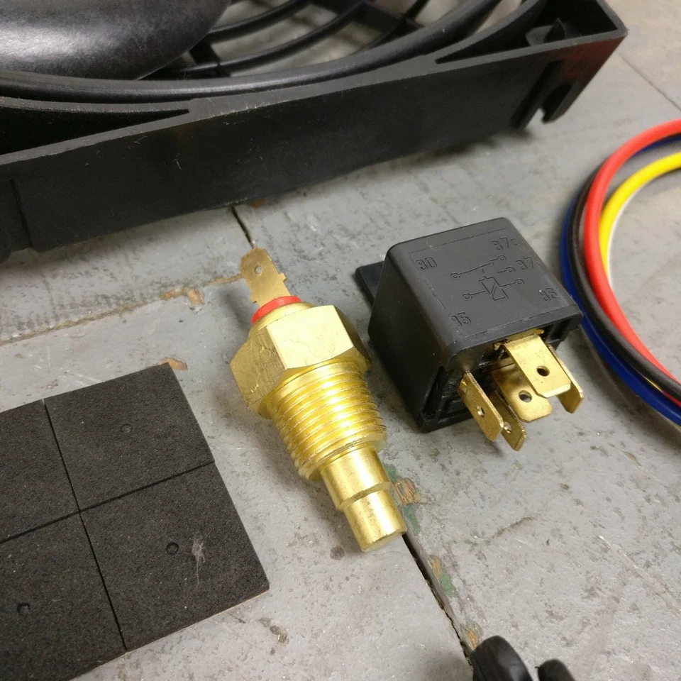 Ford Thunderbird 2002 ventilador de radiador negro de 10 pulgadas nuevo delgado paquete de refrigeración de 1019 cfm Foto 3 de 4