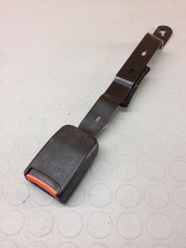 VOLKSWAGEN Golf 3 (1998) 1.6 Haken Gürtel Sicherheit Vorne Rechts 1H0857756