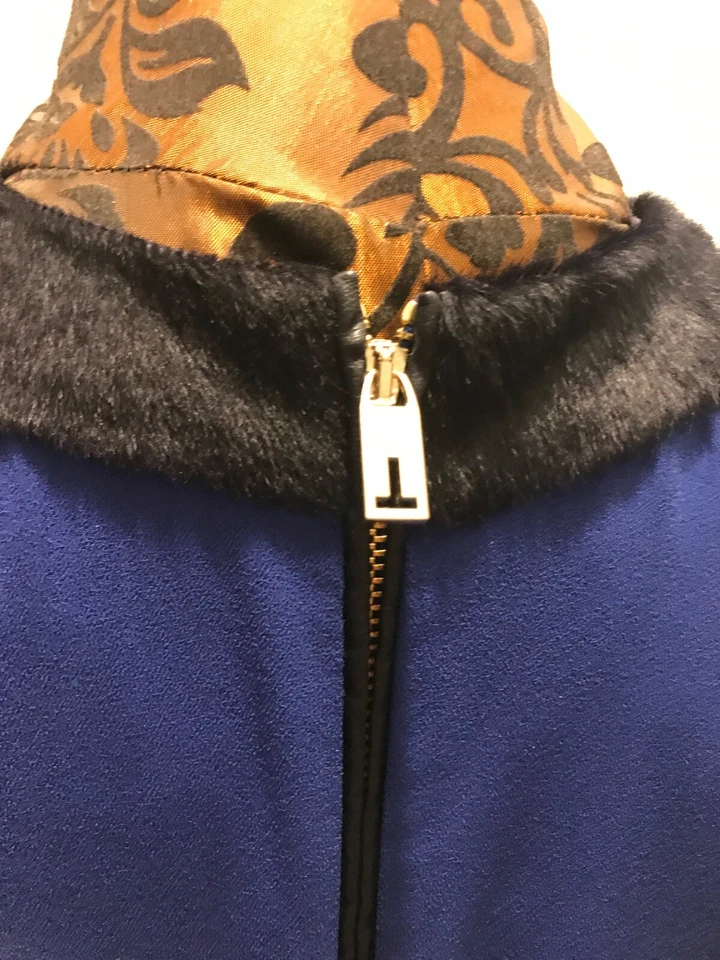 Top Ted Baker Royal azul manga corta con detalle de hombro/cuello de piel sintética talla 2 Foto 4 de 4