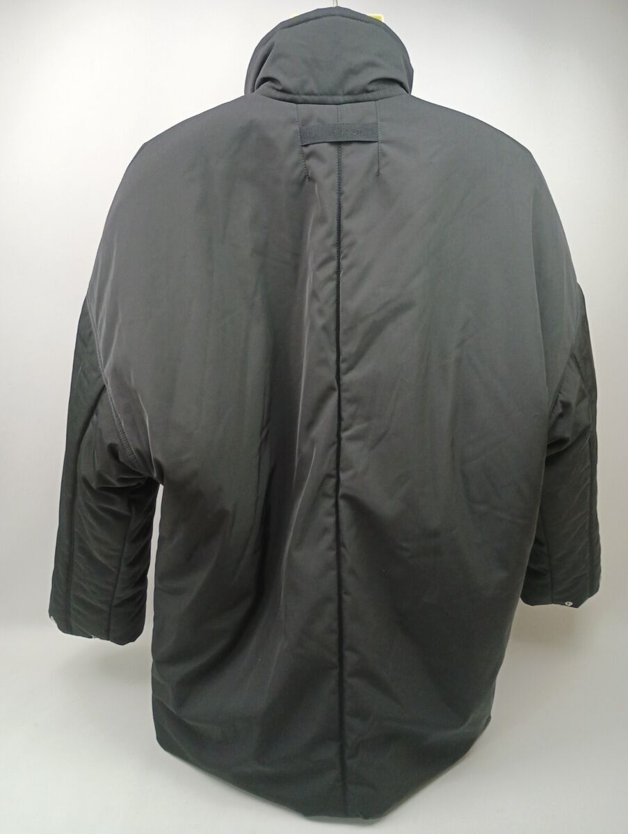 1017 ALYX 9SM Men's Black Technical Funnel Neck Padded Coat 1017 ALYX 9SM Men's Black Technical Funnel Neck Padded Coat