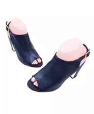 Ladies Slingback Sandals Size 5 From Peacocks Preowned