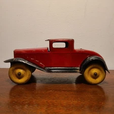 vtg. Wyandotte Pressed Steel Coup w/Rumble Seat. 1930s 