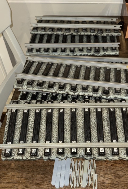 Jim Beam Train 6 Track Pieces Abd 12 Clips (1 Broke But Can Be Used )
