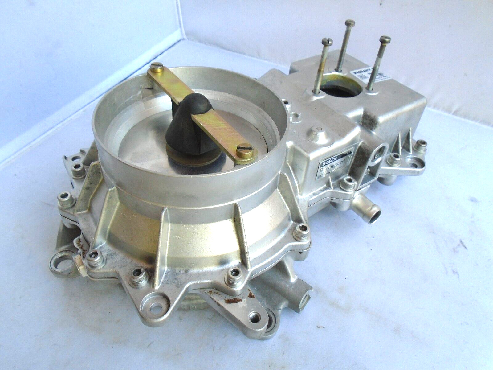 BENTLEY ROLLS ROYCE SILVER SHADW FUEL DISTRIBUTOR 0438100155 Air Flow 0438120213