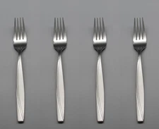 Oneida Stainless Flatware - CAMLYNN Dinner Forks - Set of Four *