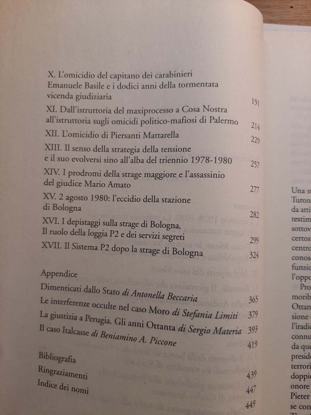Foto 9 di 10