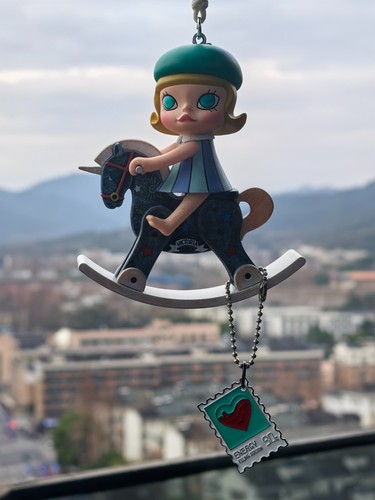 PopMart Molly and the Unicorn Bag Charm | Car Charm accessories - Picture 2 of 5