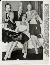 1960 Press Photo The Crosby Brothers with their wives at Ciro's in Hollywood