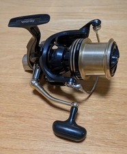 Mulinello da Pesca Spinning Daiwa 17 Windcast 4000QD