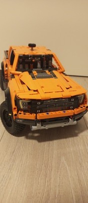 LEGO TECHNIC: Ford F-150 Raptor Geländewagen 42126