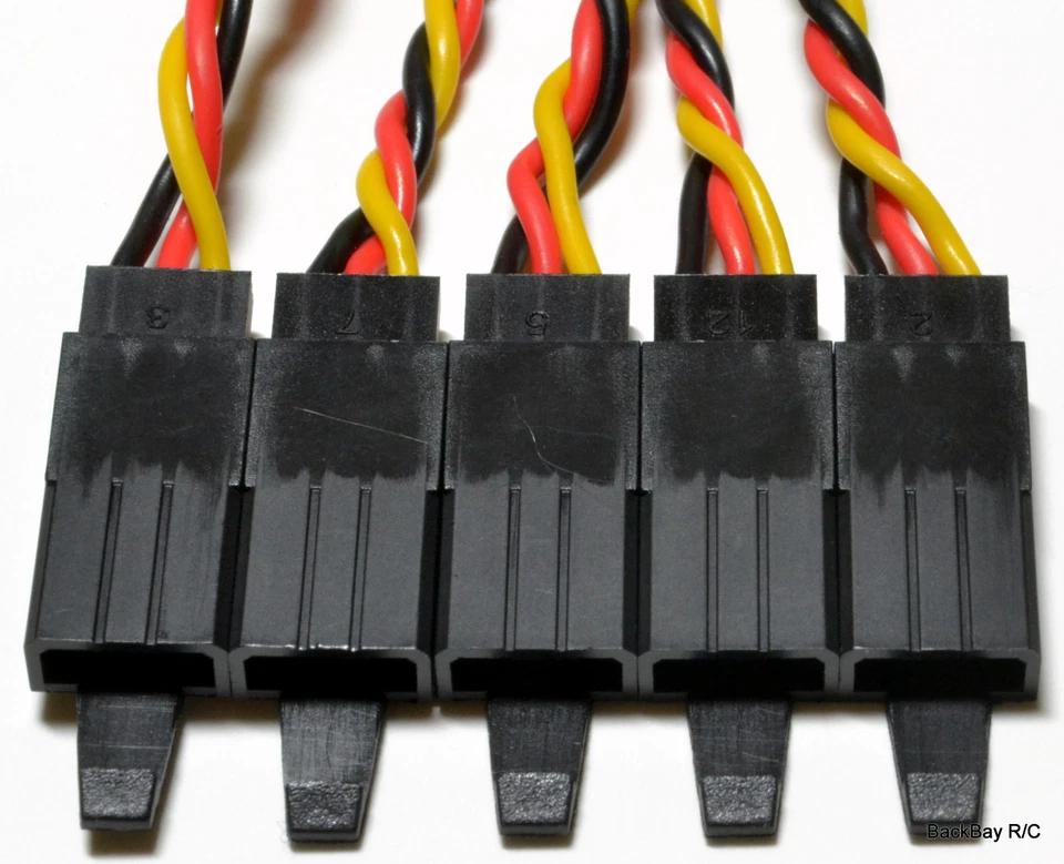 (5) 90CM (~36in) Twisted 22awg Servo Extension Leads JR / Hitec w/ Safety Clips - Image 4 of 4