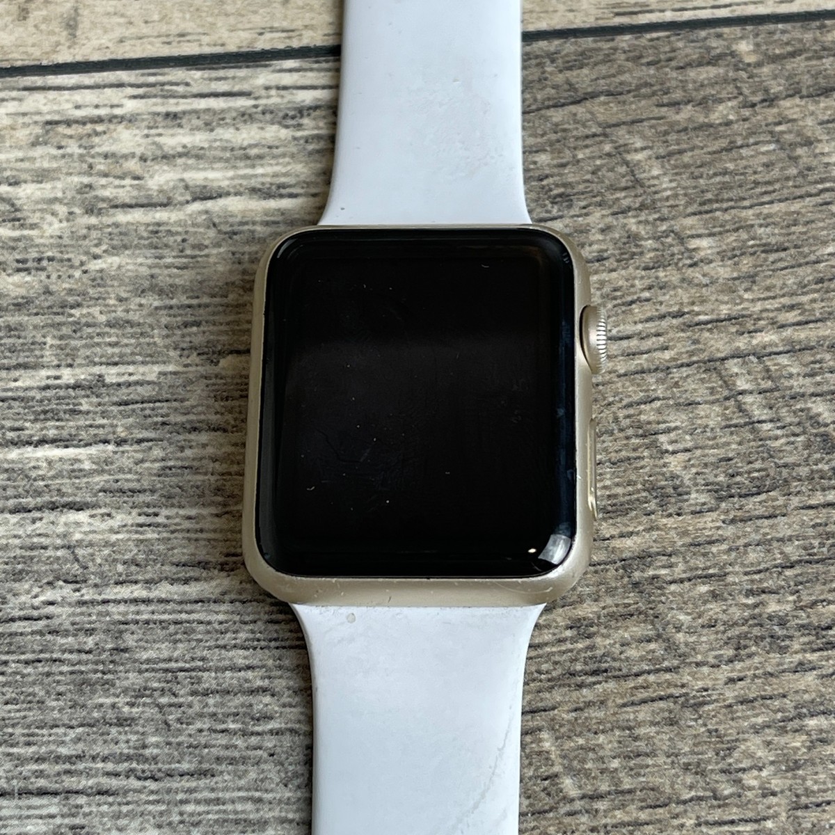 Apple Watch Series 1 GPS Smartwatch White Strap 42mm Touchscreen