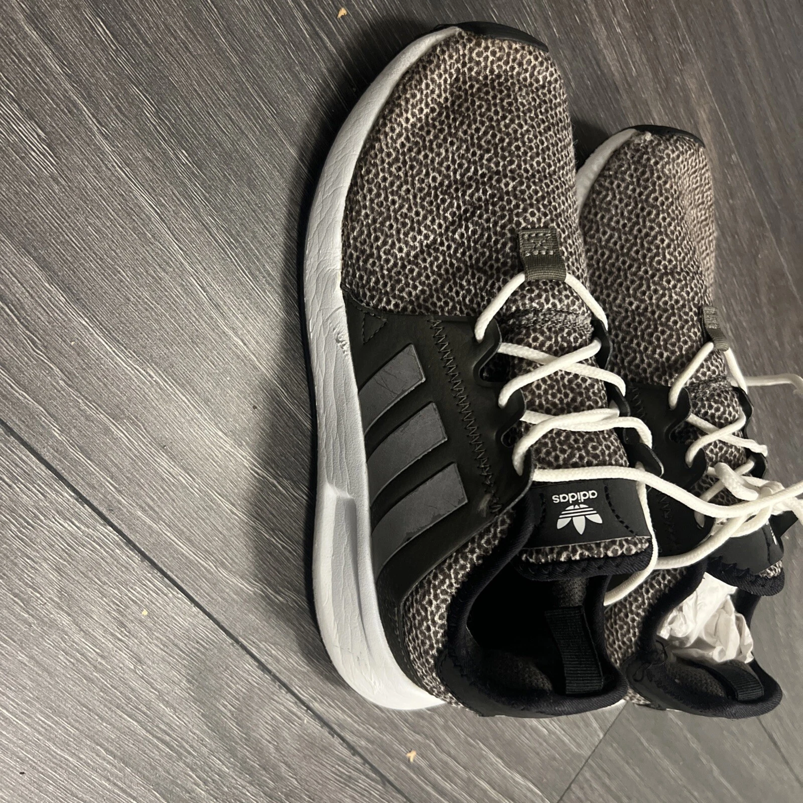 Scarpe da ginnastica Adidas taglia uk 3 eur 35 5