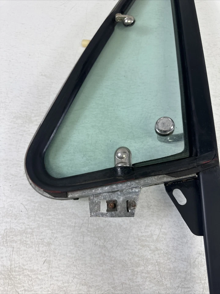 Dodge Ram 78-86 lado derecho ventilación derecha fumadores ventana ala D150 D250 D350 OEM Foto 4 de 4