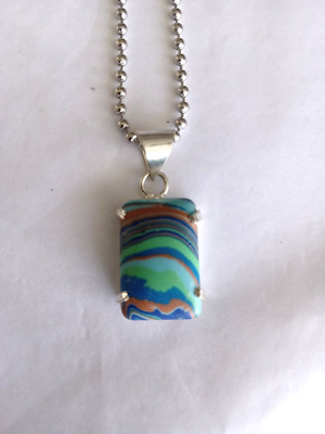 Handrafted rectangular Calsilica gemtstone set necklace on ball bead chain
