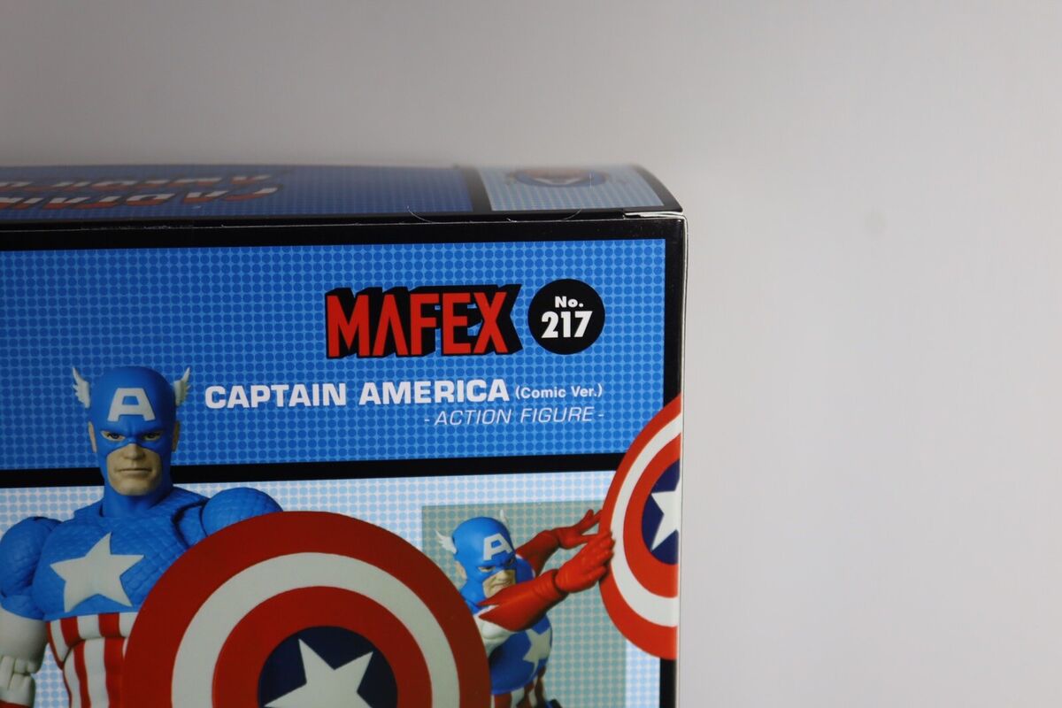 MAFEX CAPTAIN AMERICA COMIC Ver. Figure Medicom Toy No.217 MAFEX CAPTAIN AMERICA COMIC Ver. Figure Medicom Toy No.217