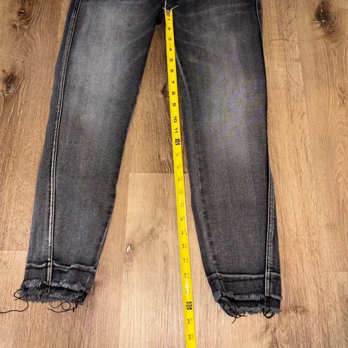 KanCan Frayed Hem Skinny Jeans Button Fly Black Wash Denim Size 29 - Picture 2 of 7
