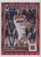 2023 Panini NBA Hoops Premium Stock Red Seismic Prizm 4/199 Tyus Jones #228 18k2