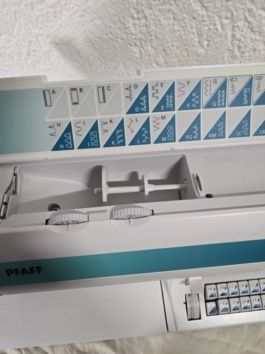 Pfaff tipmatic 6112 Nähmaschine - Bild 3 von 7