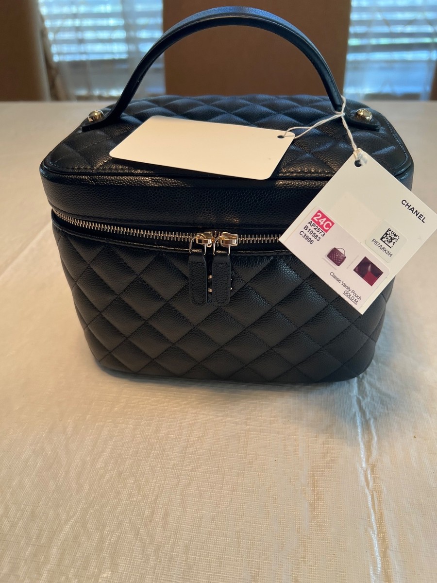 VANITY BAG／black Chanel Black Quilted Vanity Case with Top Handle and Zip | eBay