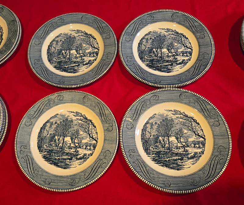 Vintage Currier & Ives Royal China BLUE Dinner Plates Set of 4 USA