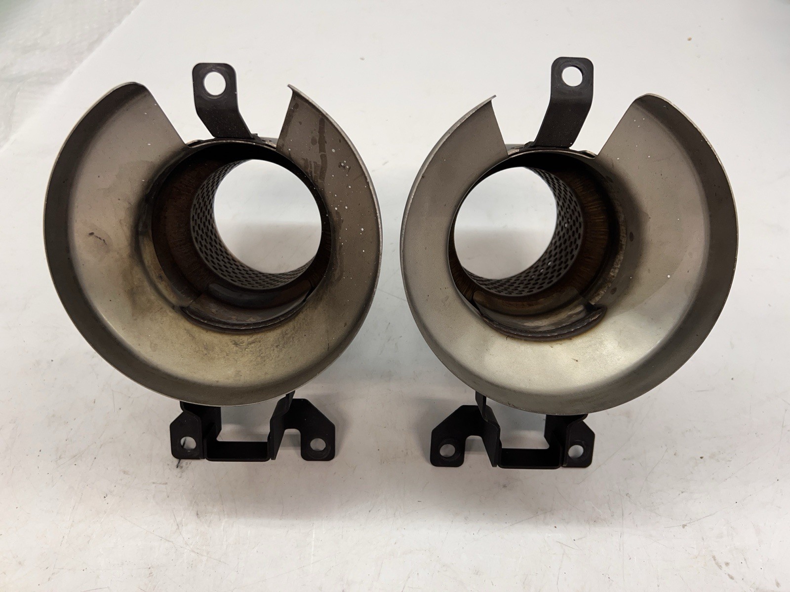 LAMBORGHINI AVENTADOR SVJ ULTIMAE REAR EXHAUST PIPE TIPS SET OF 2 OEM 470251237H