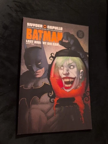 BATMAN LAST KNIGHT ON EARTH #2 JOHN ROMITA JR FIRST PRINT JOKER VARIANT 1