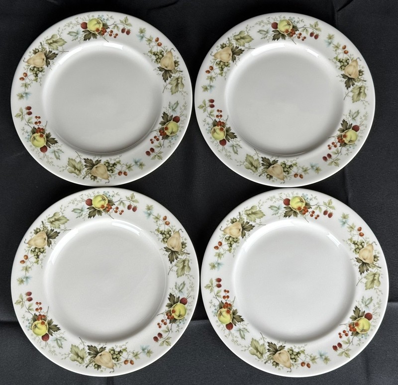 Set of 4 Miramont by Royal Doulton Translucent China 8” Salad Dessert Plates