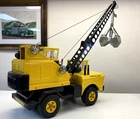 VINTAGE 1960's MIGHTY TONKA CRANE WITH CLAM SHELL BUCKET Carpet toy
