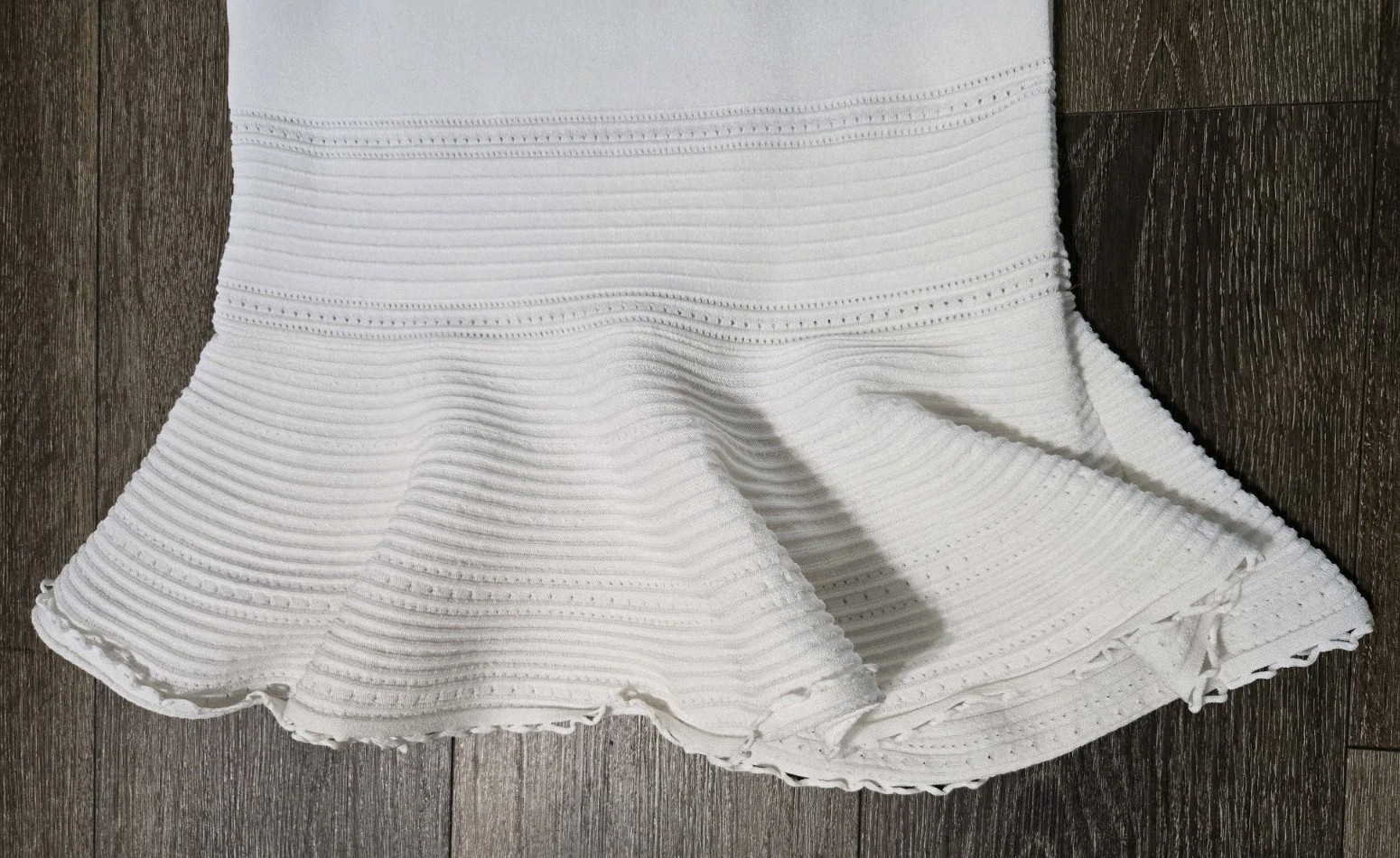 Alexander McQueen White Patterned Jersey Short Dr… - image 2