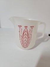 Vintage Tupperware 134-5 Measuring Cup 2 Cups 16oz Red Letters Plastic USA