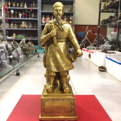 Tran Hung Dao Bronze Statue - Symbol of the Courage and Wisdom of