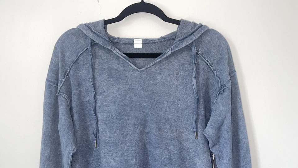 Sudadera para mujer Nanette Lepore Play talla mediana con capucha azul claro nueva con etiquetas informal Foto 2 de 4