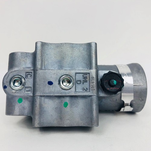 5004049 GOVERNOR AND CHECK VALVE KIT BENDIX NEW AIR DRYER 1E0818H eBay