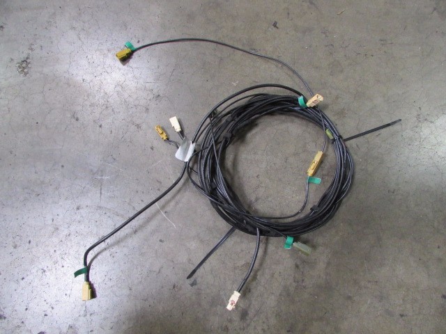 Maserati Quattroporte, Radio Antenna Wire Harness, Used, P/N 191149