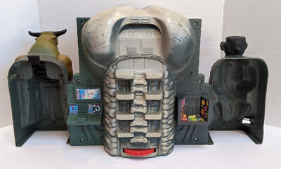 THUNDERCATS 1986 Mumm-Ra's Tomb Fortress Action Figure playset LJN