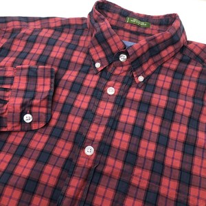 camisa roja a cuadros