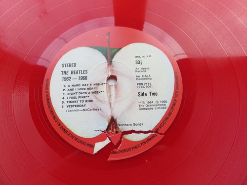 THE BEATLES 1962 - 1966 U.K. 1978 RED VINYL PRESSING EXCELLENT - Picture 7 of 12