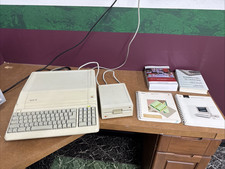 Apple IIe Platinum Edition Computer Excellent Physical Working Condition VGA 2e