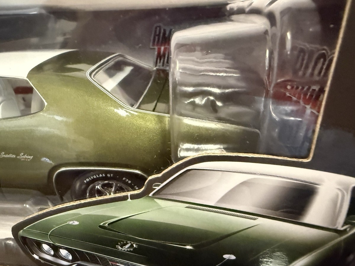 Auto World 1:18 1971 PLYMOUTH SATELLITE SEBRING PLUS Rare Green 1