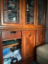 Decoration Peace Cabinet